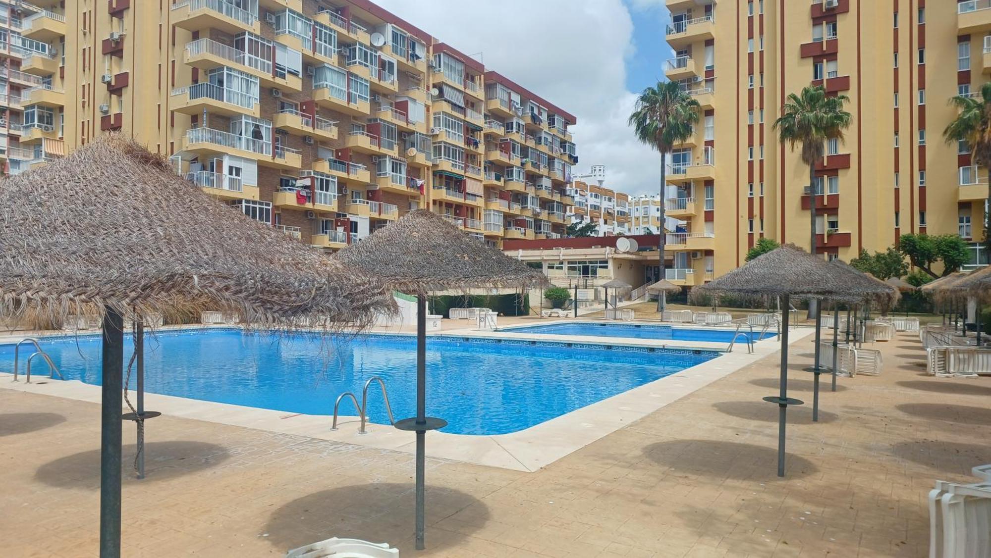 Iris 25 Apartment Benalmadena Luaran gambar